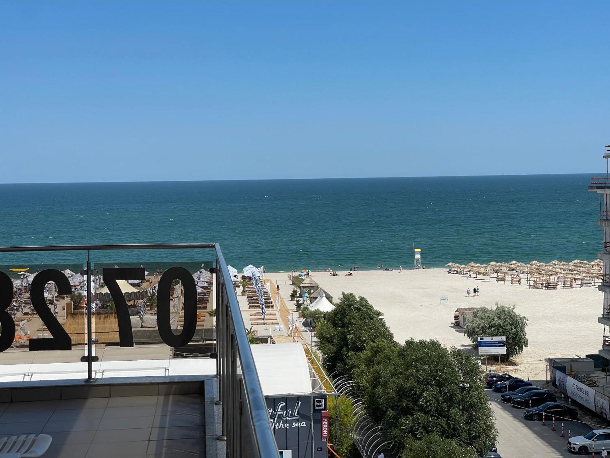 Summerland Sea-View Luxury Apartment Мамая Экстерьер фото