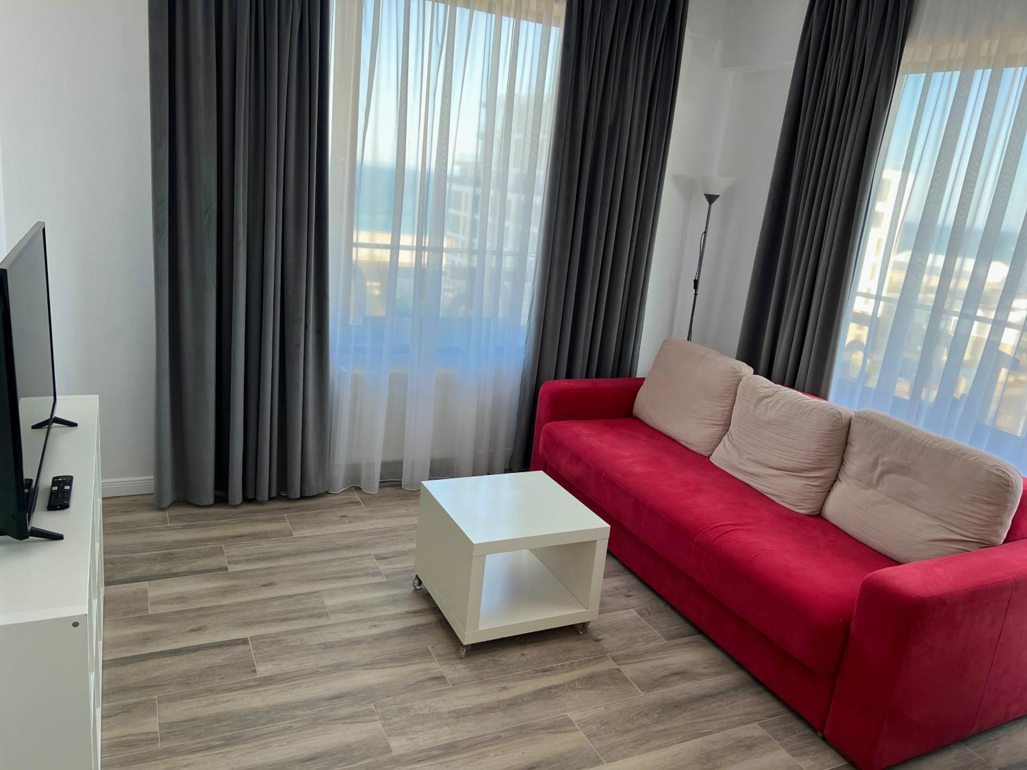 Summerland Sea-View Luxury Apartment Мамая Экстерьер фото